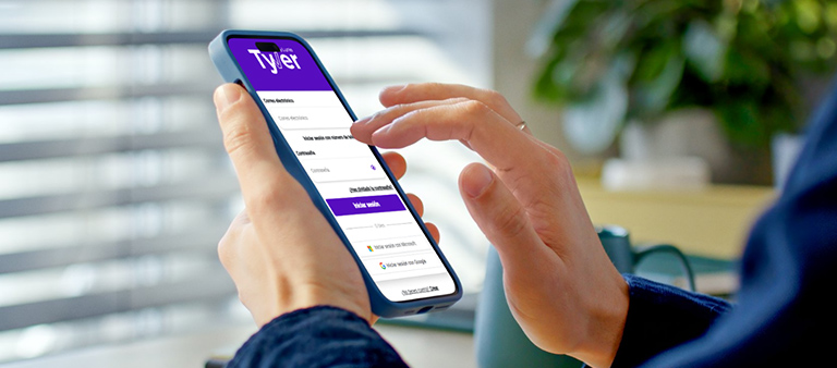 Sistema Híbrido: App móvil y Navegador web + Terminal RFID